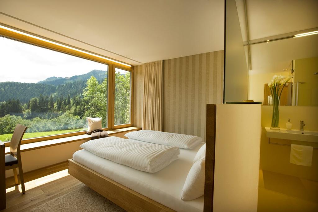 Hotel Alpenrose Ebnit Dornbirn Værelse billede
